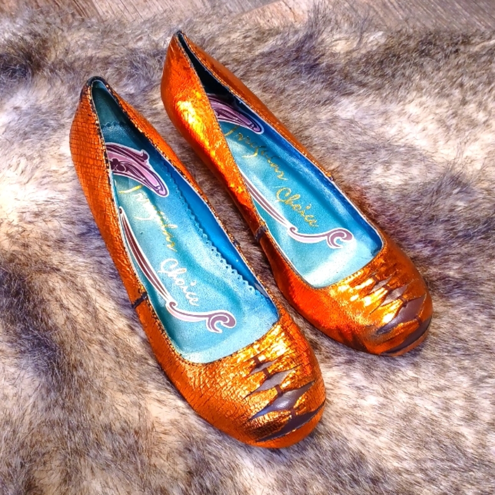 Irregular  Choice  cute copper low heel